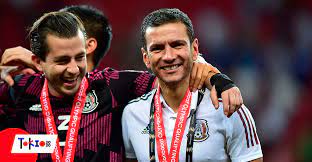 Contrajo matrimonio con el también actor jaime lozano, de este matrimonio nació su único hijo llamado jaime arturo lozano espín, destacado futbolista mexicano, quien en el mes de junio se retiró del fútbol profesional. Jaime Lozano El Dt Que Concientiza Sobre El Autismo A Traves Del Futbol