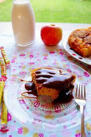 Gateau A La Poele Aux Pommes Moelleux Aux Pommes Gateau A La Poele Gateau Moelleux