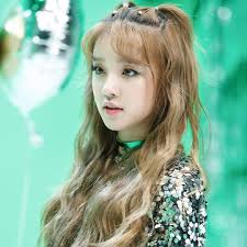 Pin By Michaela On Kpop Instagram Only Girl Kpop Idol