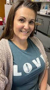 Melissa Eisenstein's Instagram, Twitter & Facebook