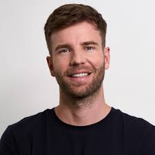 Santiago Vernetta Email & Phone Number