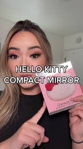 Review Hello Kitty Impressions Mirror