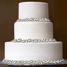 Diamond Wedding Cakes Pictures Edible Diamond Ribbon For Cakes Edible Diamond Studs Edible Diamond Wedding Cakes Sparkle Wedding Cakes Wedding Cake Pictures