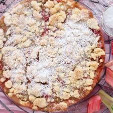Streuselboden Kuchen Mit Rhabarber Emmikochteinfach Rezept Streusel Kuchen Rhabarberkuchen Mit Streusel Rhabarber
