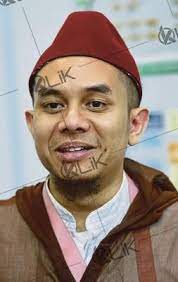 Ayman al akiti is a young academician that was born and raise in kuala lumpur. Dr Ayman Al Akiti Pwtc Klik