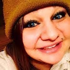 Brandi Hesson's Instagram, Twitter & Facebook