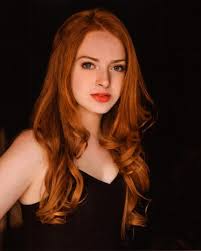 Picture Of Zoe De Grand Maison Red Haired Actresses Red Hair Red Hair Celebrities