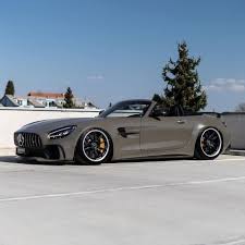 Pin By Chiravuthi Bunyasiri On Roadsters Cabriolet Targa In 2020 Mercedes Amg Gt R Mercedes Amg Roadsters