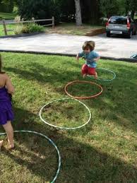 Joc de indemanare forest friends, mamamemo cea mai frumoasa parte a copilariei este bucuria jocului. 10 Jocuri Pentru Copii Ce Implica Activitate Fizica