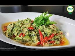 Ini resep pare yang praktis dengan citarasa pedas yang lezat dan menggigit. Rasa Sayange Tumis Pedas Pare Youtube