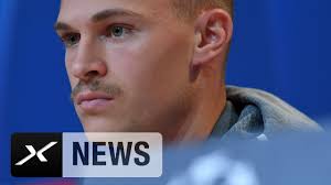 Seit einiger zeit fällt joshua kimmich nicht mehr nur durch seine sportlichen leistungen auf, auch sein schnauzbart sorgt für aufsehen. Joshua Kimmich Mussen Mit Eiern Ins Spiel Gehen Fc Bayern Munchen Champions League Spox Youtube