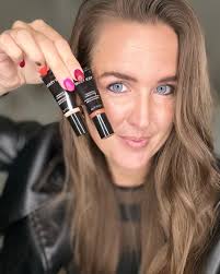 💎 Emerald Noir VS. Sapphire Noir 💎 Welche Mary Kay® Eye Color Palette ist  euer Favorit? #makeup #look #marykay http://goo.gl/UAsGBJ