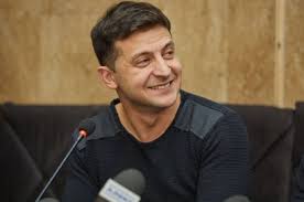 Биография владимира зеленского, рост, вес, возраст, жена, слуга народа, последние новости личной жизни 2019, фото, квартал 95, афиша днепра новости. Ekspert Rasskazal Kak Rost Optimizma V Obshestve Svyazan S Rejtingami Zelenskogo Ukrayinski Novini