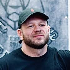 Amanda Durbin's Instagram, Twitter & Facebook