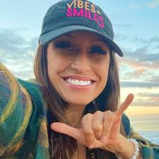 Marissa Prater's Instagram, Twitter & Facebook