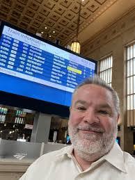 Bryan Oliff's Instagram, Twitter & Facebook