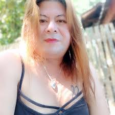 Grace Nasr's Instagram, Twitter & Facebook