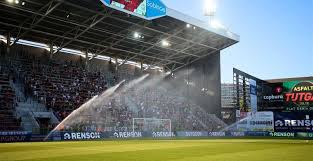 Heute besteht das stadion aus vier tribünen. Ceo Zulte Waregem Over Licentie Blijven Opletten Crisis Is Nog Niet Afgelopen Voetbalprimeur Be