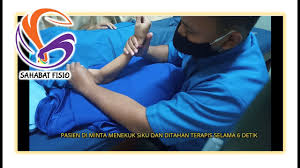 Dengan menjaga kebersihan luka pasca operasi dapag menghindarkan luka anda trrhindar dari berbagai kuman atau bakteri yang menyebabkan luka menjadi terinfeksi. Terapi Kaku Di Siku Setelah Operasi Patah Tulang Youtube