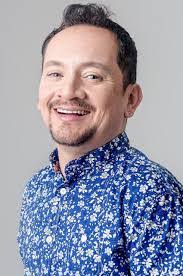 Alex Rojas's Instagram, Twitter & Facebook