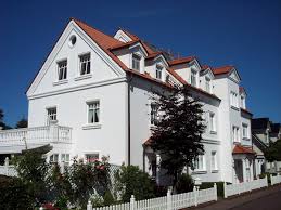 Die insel wangerooge ist leichter zu erreichen, als man denkt. Ferienwohnung Haus Nautilus Wohnung Am Park Wangerooge Familie Birgit Und Raimund Feldmann