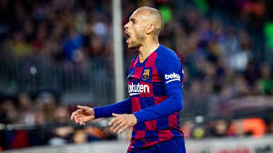 Fondata nel 1923, la squadra gioca le partite casalinghe allo stadio manuel martínez valero, impianto da 33 732 posti. Elche Cf Raises A New Braithwaite Case At Fc Barcelona