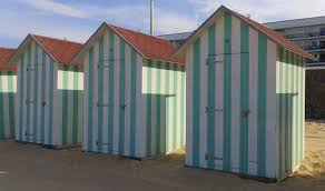 Amenagements Exterieurs Technibois Menuiserie Trichereau Le Perrier Saint Jean De Monts Challans Amenagement Exterieur Cabine De Plage Cabane De Plage