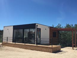 13 Amazing Low Cost Prefab Homes Mit Bildern Minimalistisches Haus Modulare Hauser Micro Haus