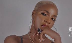 It has actually been a while since we heard new music from seyi shay, her last release was tuale released in 2020. Top African Music 2020 Seyi Shay S Tuale Falz S One Trouser More