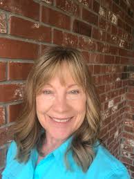 Age 66 Just learning Main: June Highlight: Candlelit Corrector: Versailles  Contour: Olive Cheek: Summer love Lips: Royal Illuminator: Rose Gold