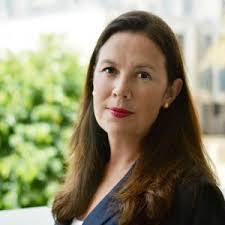 Stephanie Hatton's Instagram, Twitter & Facebook