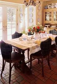 It bridges the gap between traditional and contemporary in a fresh and timeless way. 10 Trends In Decorating With Modern Chairs 20 Dining Room Design Ideas