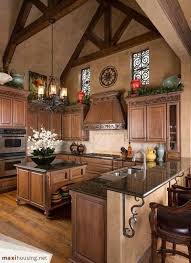 The italian art of designing a kitchen has its aura and the aristocracy of the layout is awesome. Modem Cottage Tuscan Kitchen Italian Kitchen Design Tuscan Kitchen Design