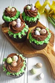 Recette Nid De Paques 6 Idees Dont La Decoration Va Vous Eblouir Patisserie De Paques Dessert Paques Gateau De Paques