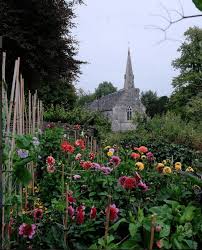 Ben Pentreath S English Country Home The Glam Pad Ben Pentreath English Englisches Landhaus Garten Landhaus