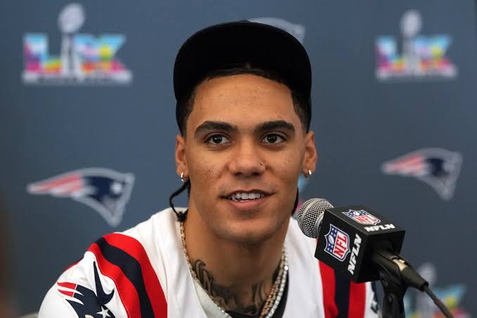 What Is Christian Gonzalez's Ethnicity? A Look at the Patriots Star's  Family and Heritage