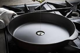 How To Season A Cast Iron Skillet Field Company Best Cast Iron Skillet Cast Iron Skillet Seasoning Cast Iron