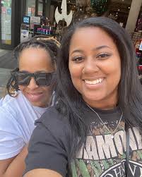 Happy Happy Birthday to my neicey pooh 🎂 🎈 🎉 🗣️ Shouting across the  pond to have an AH-MAZING day and I love you forever XOXO 😘