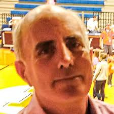 Robin McElwee (@robinmcel)