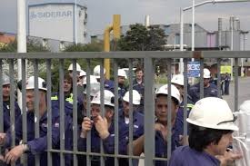 Check spelling or type a new query. Cara De Rocca Techint Ahora Suspende Y Recorta Sueldos A 10 000 Trabajadores De Siderar Diputados Bonaerenses
