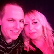 My daughter is looking for a football team to play in goal, she helped win  division 2 last season , she had 9 clean sheets and a clear penalty record,  she loves