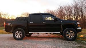2010 Chevy Colorado With A 4 Suspension Lift With Images Chevy Colorado Chevrolet Colorado 2005 2010 Chevy Colorado