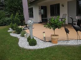 Rasenkanten Schmal 14 Cm Hoch 100 Cm Lang Mit Einzigartiger Versteifungskante Amazon De Garten Rasenkanten Outdoor Dekorationen Garten Und Outdoor