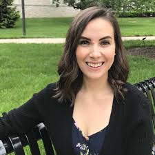 Taylor Fox's Instagram, Twitter & Facebook