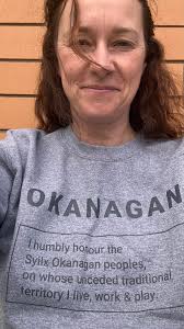 Early voting weekend! Get out there, people ⭐️