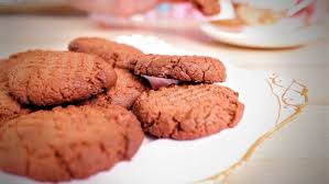 Oreo's agencies on the project include the martin agency on lead creative, mediamonks as lead production partner, 360i on social and weber shandwick on pr. Lady Gaga And Oreo Team Up For Limited Edition Cookies 9kitchen