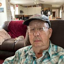 Lonnie Penney's Instagram, Twitter & Facebook