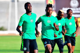 More fear than harm for samuel kalu as our nigerian international is fit to resume training on wednesday. Nigeria Star Samuel Kalu Collapses In Training Ahead Of Africa Cup Of Nations Opener Mirror Online