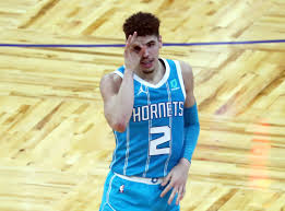 Ball wore #1 while in the australian basketball league, but he had to take #2 since his jersey was already taken by malik monk. Nba Executives Lamelo Ball Scouting Report And Comparisons