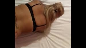Kurva nga kukesi - XNXX.COM
